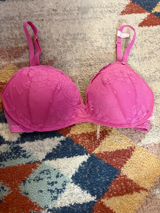 Victoria's Secret Other - Victoria's Secret Lace Push-Up Bra - Bright Pink